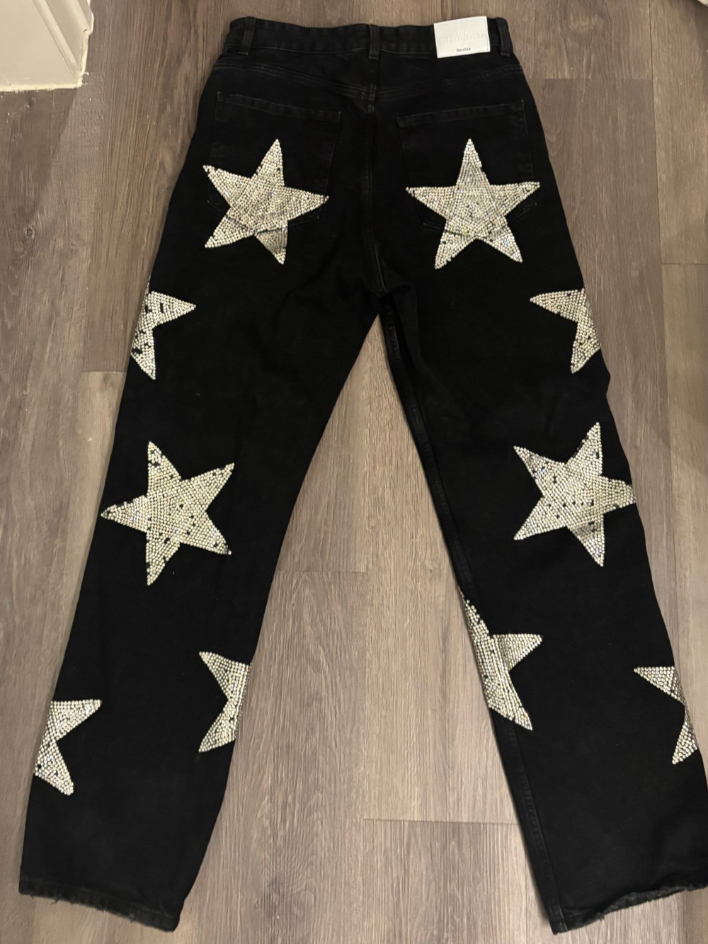 Bershka Black High-Waist Straight Denim Jeans with Custom Rhinestone Stars - Picture 2 of 3